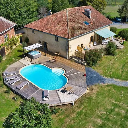 Les Bulles Perchées De Lartigue Bed and breakfast Margouet-Meymes