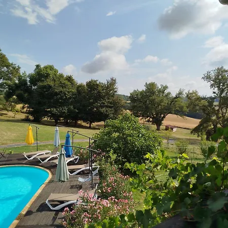 Bed & Breakfast Les Bulles Perchees De Lartigue 3*