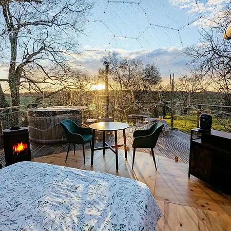 Les Bulles Perchées De Lartigue