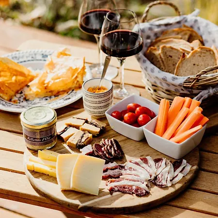 Les Bulles Perchées De Lartigue