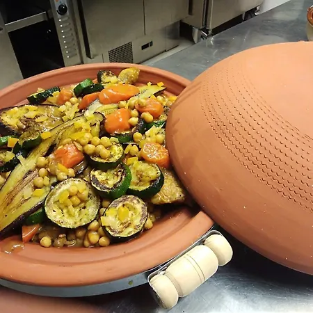 Les Bulles Perchées De Lartigue