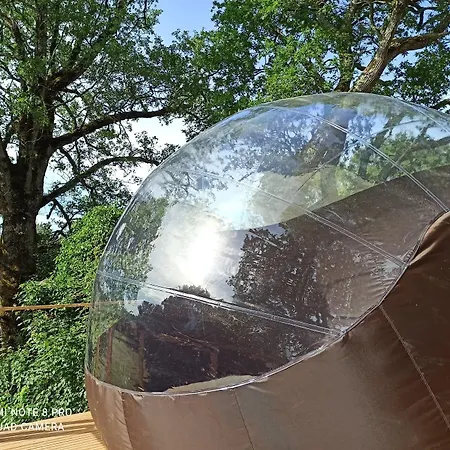 Bed & Breakfast Les Bulles Perchees De Lartigue 3*