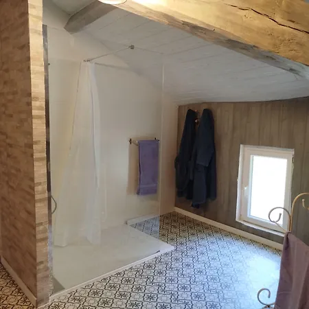 Bed & Breakfast Les Bulles Perchees De Lartigue 3*