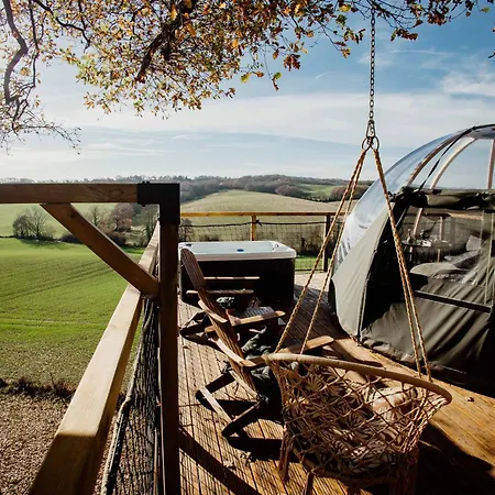 Les Bulles Perchees De Lartigue 3*