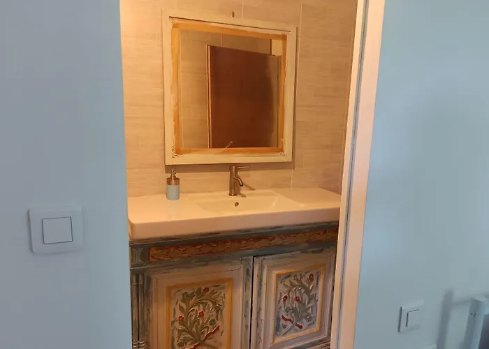 Les Bulles Perchees De Lartigue Bed & Breakfast